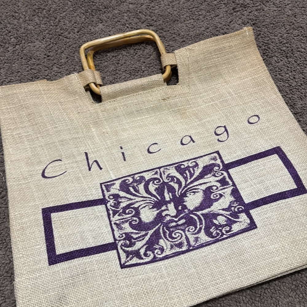 Unused “Chicago” Merchandise Marr Bamboo Handle Totes-Woven Fiber-Discoloration - Picture 5 of 16